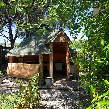 Camping Dolce Sole Марина ди Маса Екстериор снимка