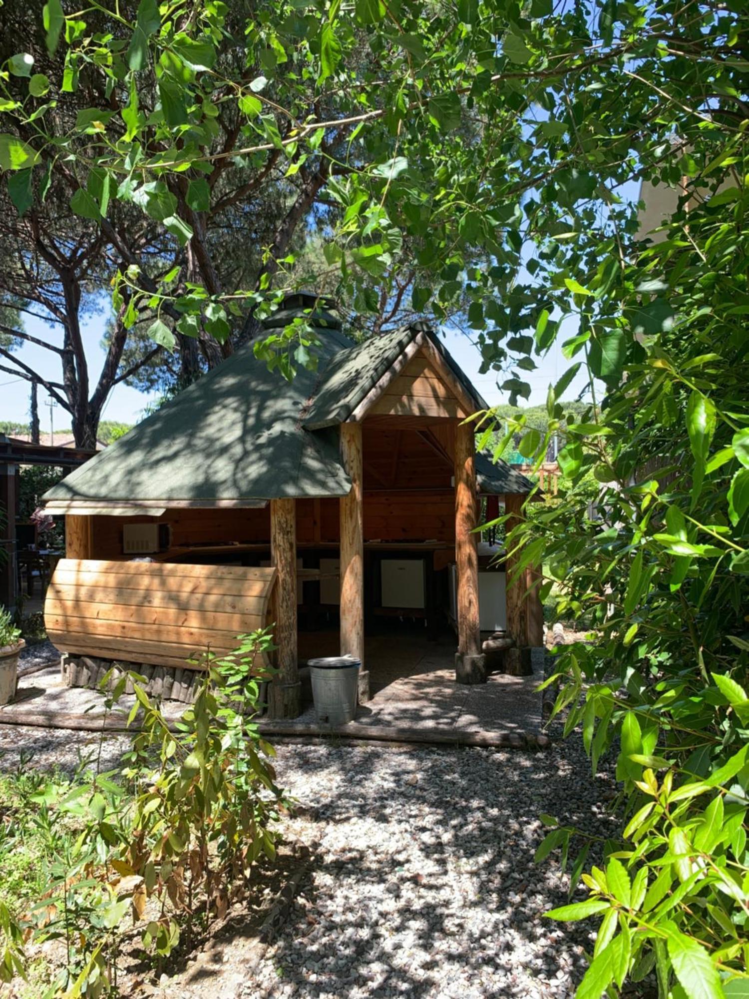 Camping Dolce Sole Марина ди Маса Екстериор снимка
