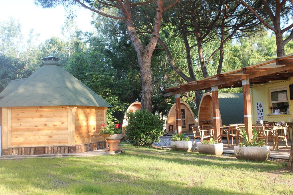 Camping Dolce Sole Марина ди Маса Екстериор снимка
